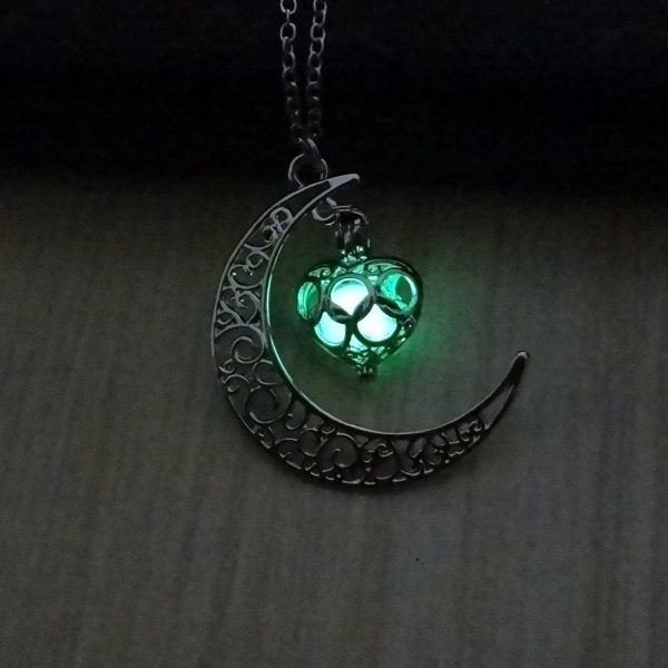 Silver Chain Necklace with Glowing Pendant – Stylish Luminous Jewelry - Image 6