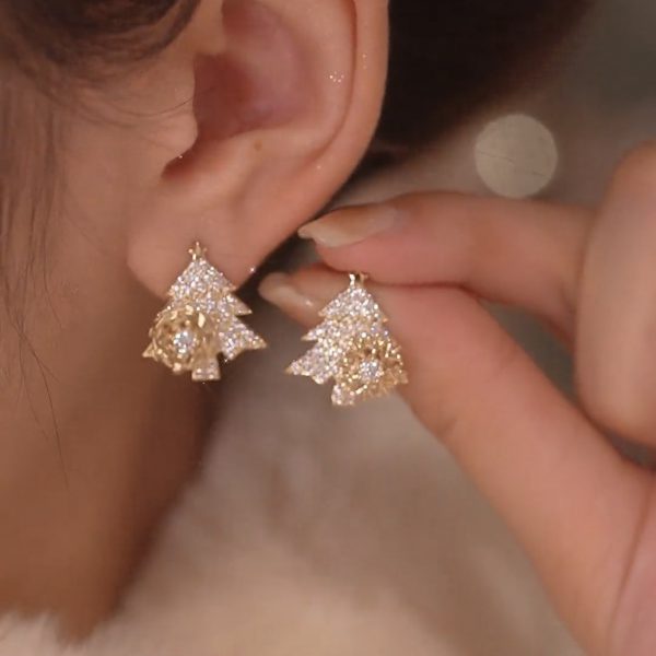 Rotating Christmas Tree Earrings – Sparkling Rhinestone Snowflake Studs for Winter Holidays, New Year & Xmas Gifts - Image 6