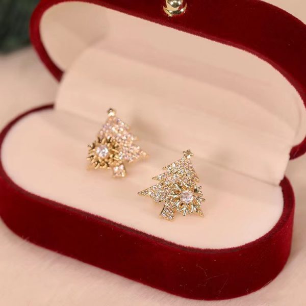 Rotating Christmas Tree Earrings – Sparkling Rhinestone Snowflake Studs for Winter Holidays, New Year & Xmas Gifts - Image 3