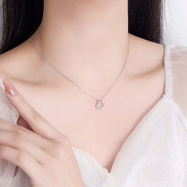 S925 Sterling Silver Love Heart Pendant Necklace For Women Fashion Jewelry Ladies Gold Color Clavicle Chain High Quality Jewelry Gifts - Image 2