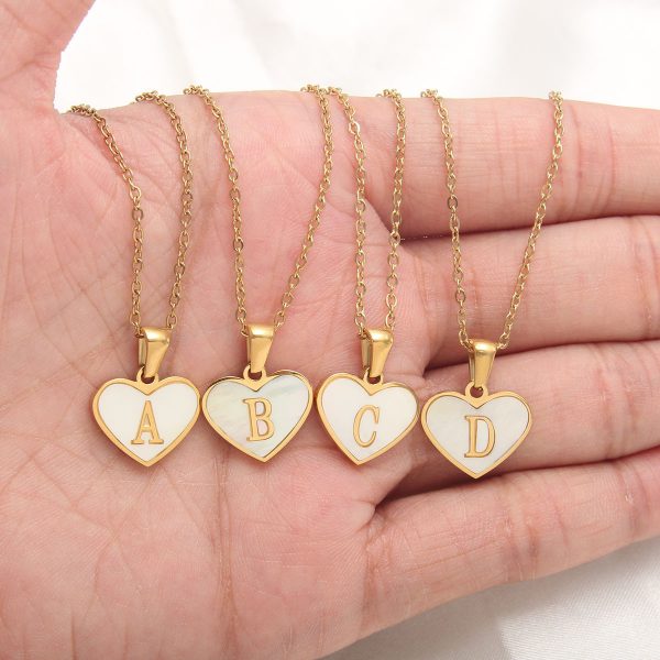 26 Letter Heart-shaped Necklace White Shell Love Clavicle Chain Fashion Personalized Necklace For Women Jewelry Valentine's Day - Image 2