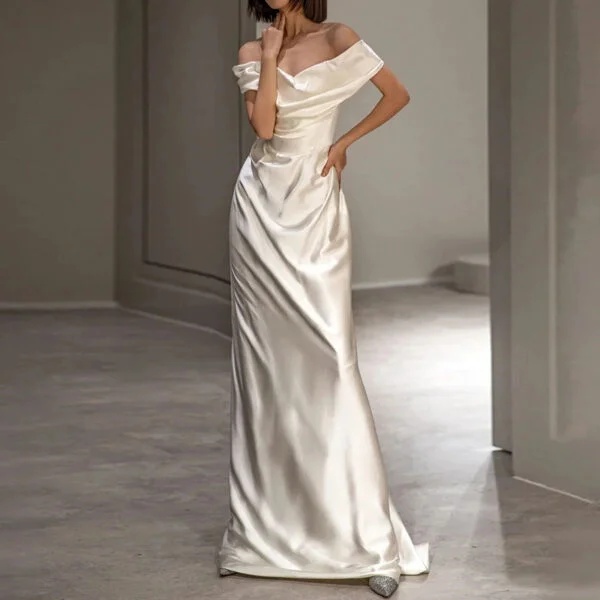 Elegant French White Off-Shoulder Light Wedding Dress for Your Dream Day - Image 4