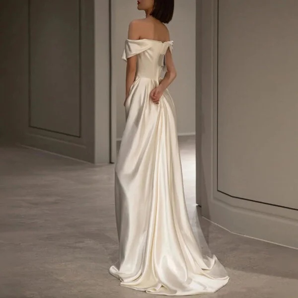 Elegant French White Off-Shoulder Light Wedding Dress for Your Dream Day - Image 5