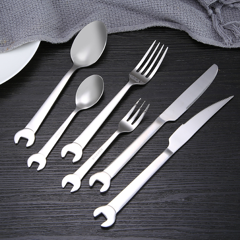 Versatile Creative Wrench Spoon for Innovative Cooking and Dining - Image 2