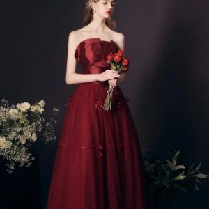 Elegant Red Long Dress with Heavy-duty Tube Top for Women - Perfect for Any Occasion