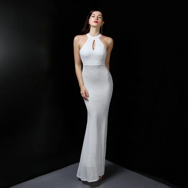 Elegant Slimming Evening Dress for a Sexy Annual Meeting Look