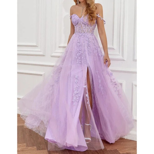 Elegant Red Carpet Runway Show Attire for Banquets & Annual Performances - Image 2