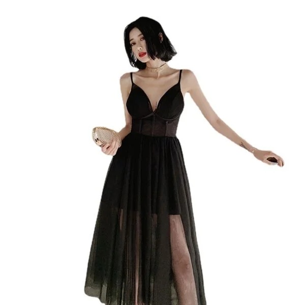 Alluring V-neck Gauze Evening Dress with Sexy Suspenders - Image 3