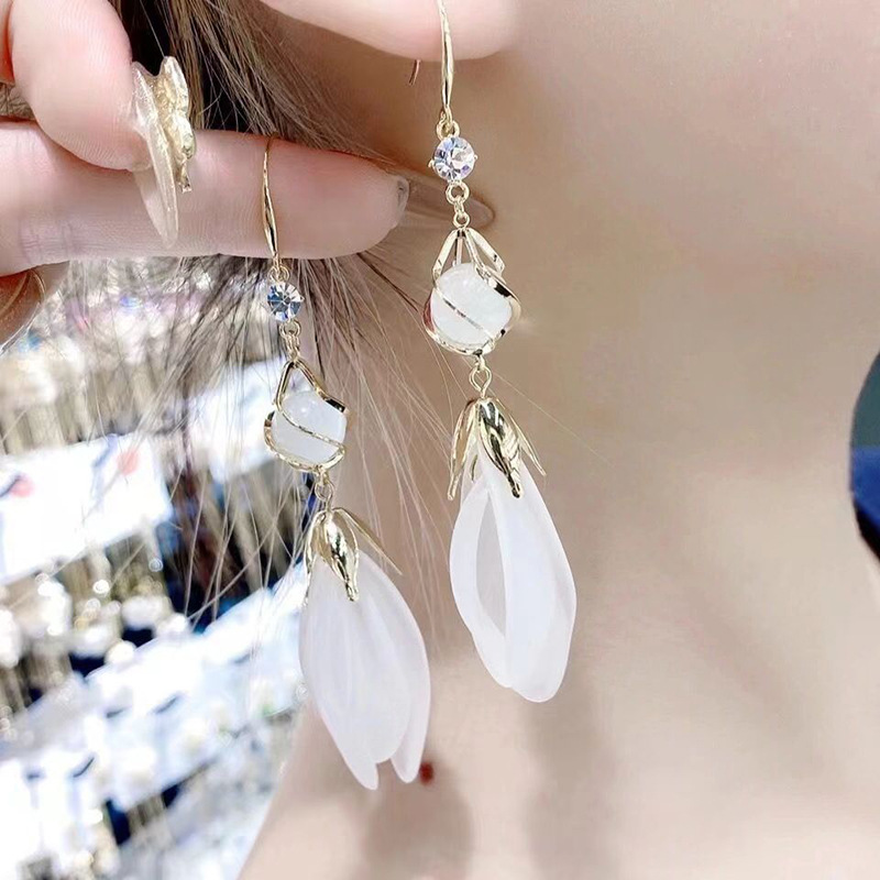Stylish Tassel Bohemian Earrings for Women - Trendy Fashion Accessory