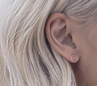Stylish Minimalist Stud Earrings - Tiny Circle Design for Girls - Image 3