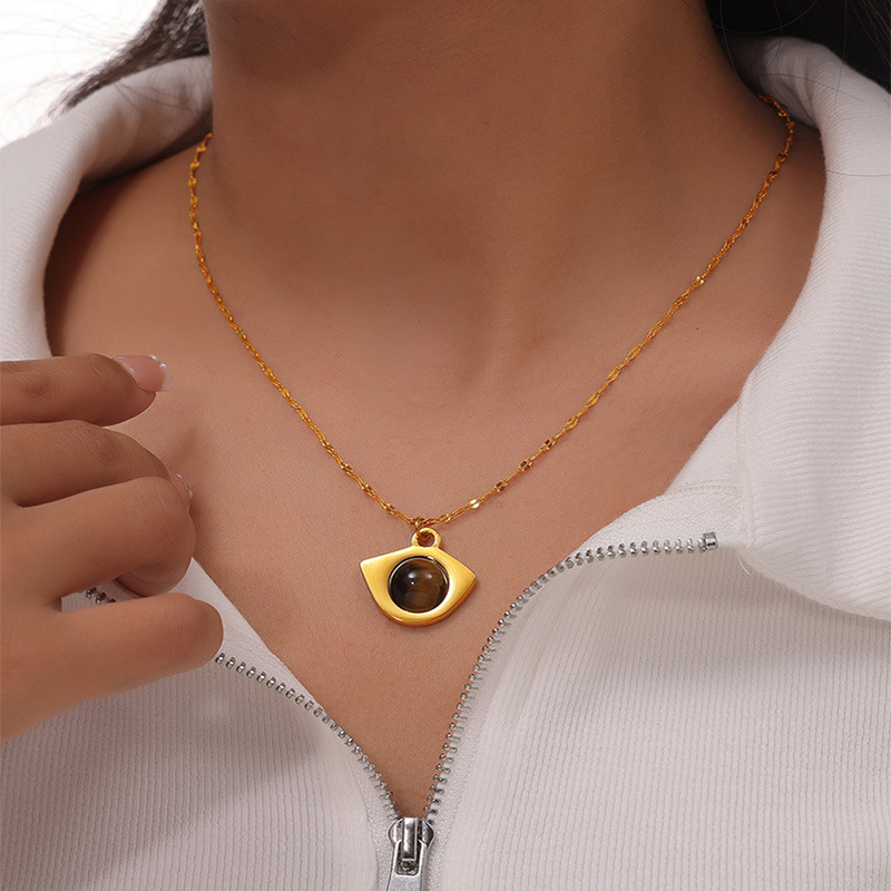 Vintage Natural Tiger Eye Stone Necklace - Stylish Fish Mouth Design Pendant Clavicle Chain Women's Jewelry - Image 5