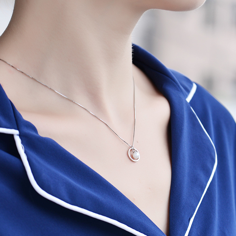 S925 Sterling Silver Circle Pearl Necklace for Women - Korean Simple Clavicle Chain, Short and Sweet Design 7252
