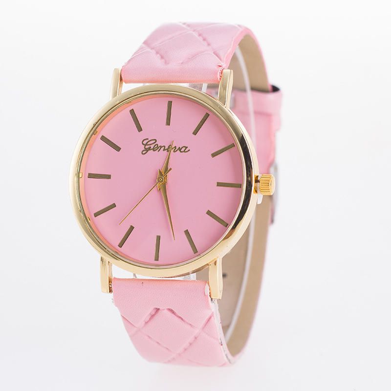 Stylish Women's Fashion Watch Featuring a Chic Mesh Twill Strap - Image 8
