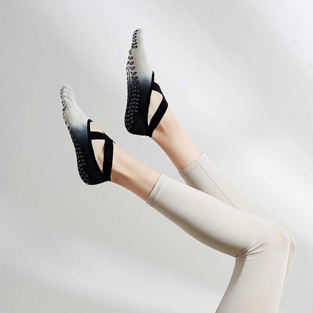 Non-Slip Yoga Socks for Women & Men - Grippy Full Toe Sticky Grip Accessories for Yoga, Barre, Pilates, Dance, Ballet