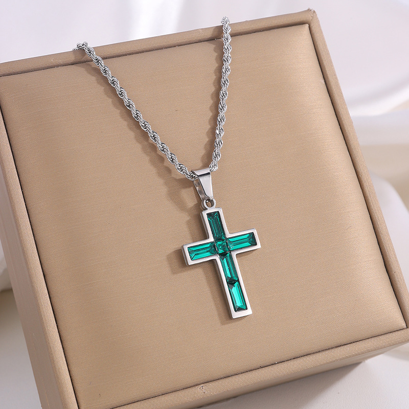 Stylish European and American-Inspired Diamond Cross Necklace - Unique Fashion Jewelry with No Color Fading - Image 3