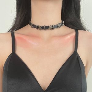 European and American Vintage Personalized Five-Pointed Star Necklace