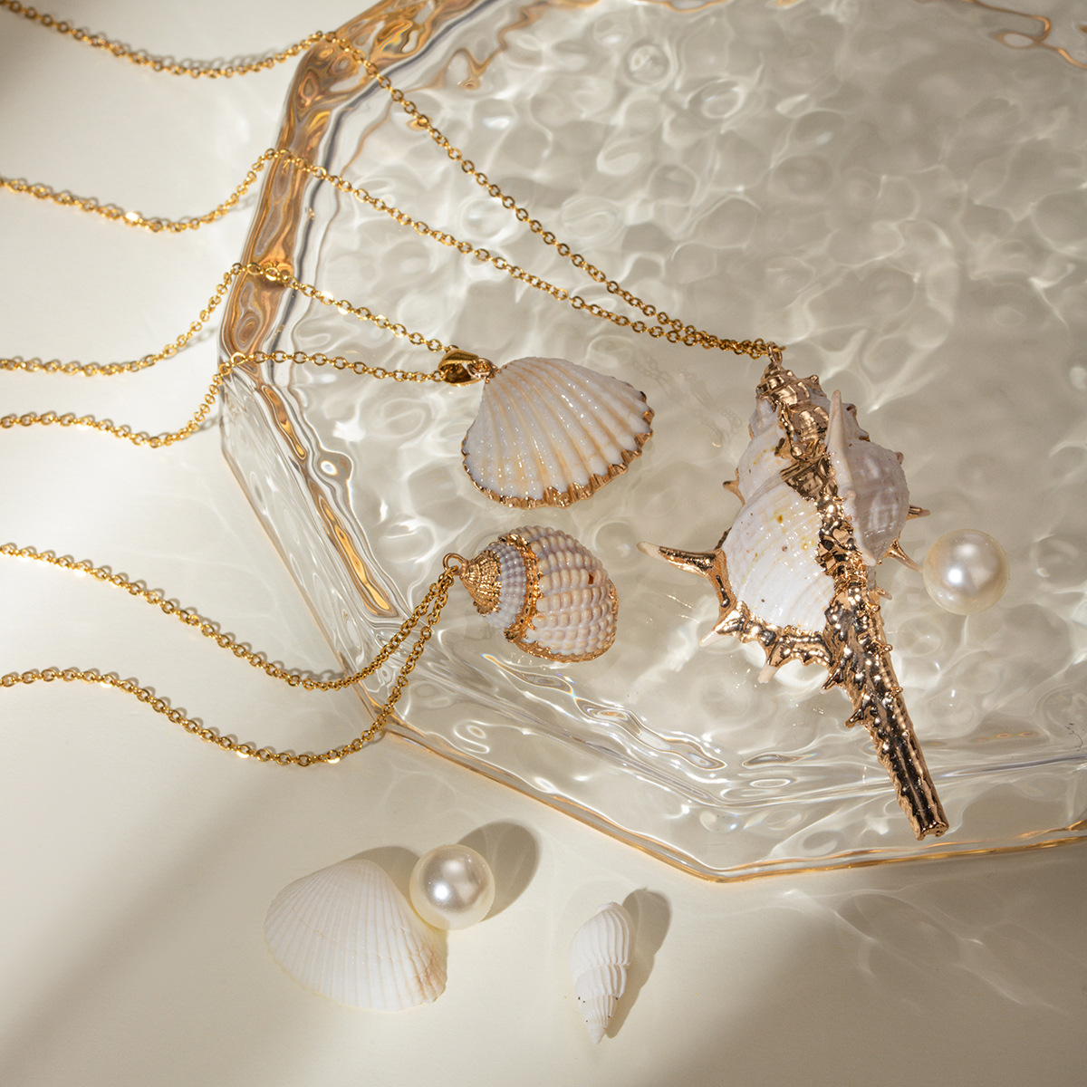 18K Gold Stainless Steel Delicate Chain Conch Pendant Necklace - Image 3