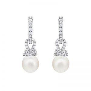 Sophisticated Pearl Jewelry with Diamonds - Elegant, Versatile, and Intellectual