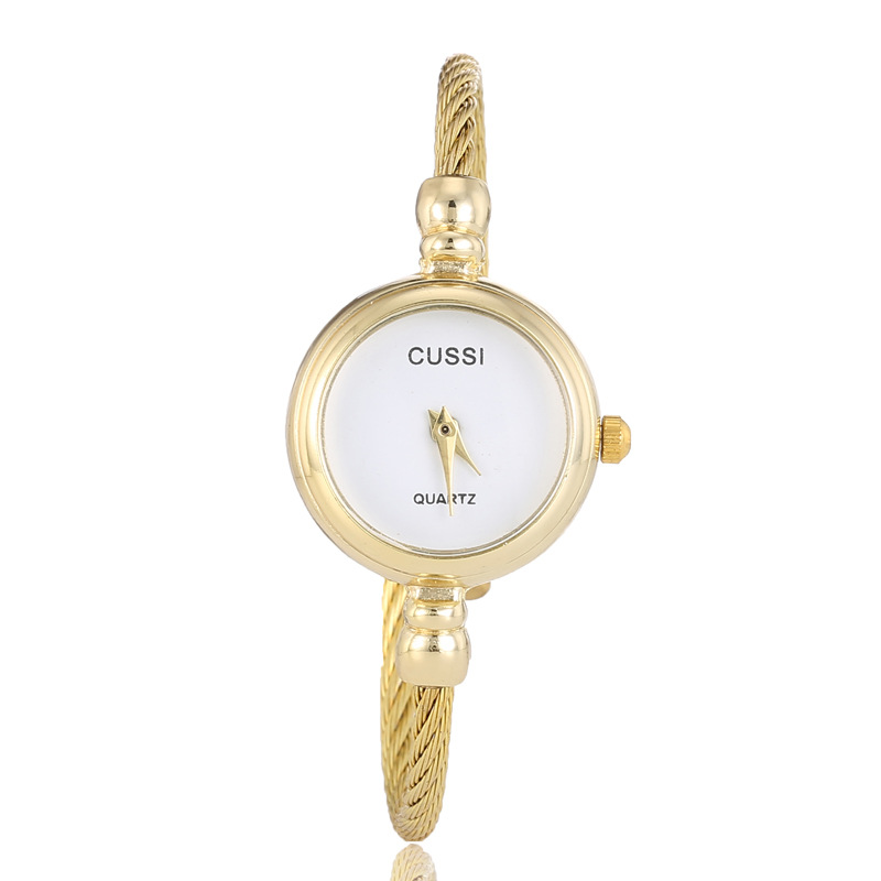 Trendy Korean Bracelet Watch - Stylish Jewelry Timepiece for Fashion Lovers - Image 3