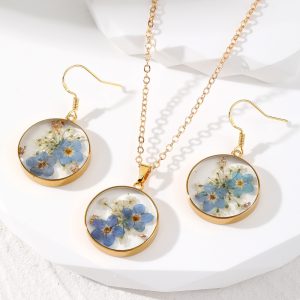Stylish Transparent Epoxy Floral Necklace and Earring Set