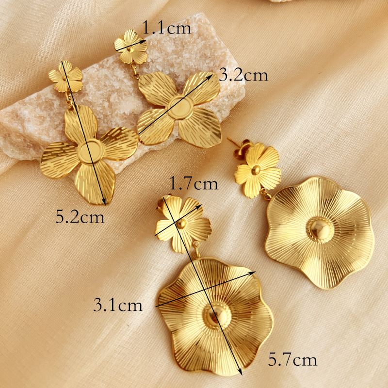 Stylish Stainless Steel Flower Line Earrings - Fashionable Accessories - Image 4
