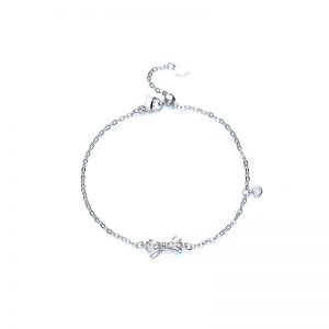 Elegant Cold Light Luxury Personalized Diamond Bow Bracelet for Girlfriends