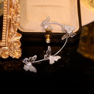 Elegant Light Luxury No-Piercing Ear Hook Ear Clip for Comfortable Wear