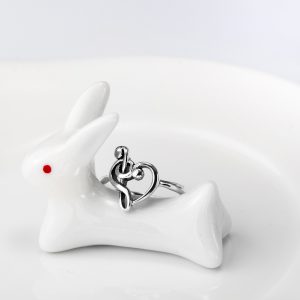 Stylish Silver Retro Music Note Ring for Music Lovers