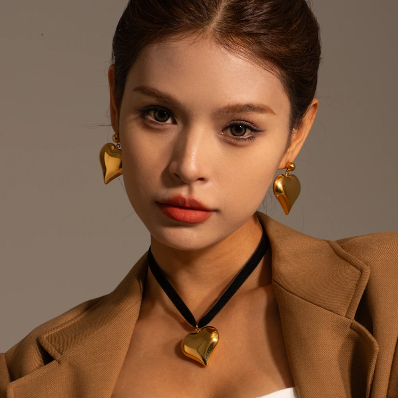 Gold Plated Stainless Steel Smooth Love Heart Necklace - Hypo-Allergenic, Tarnish & Water Resistant Chunky Jewelry for Women - Image 21