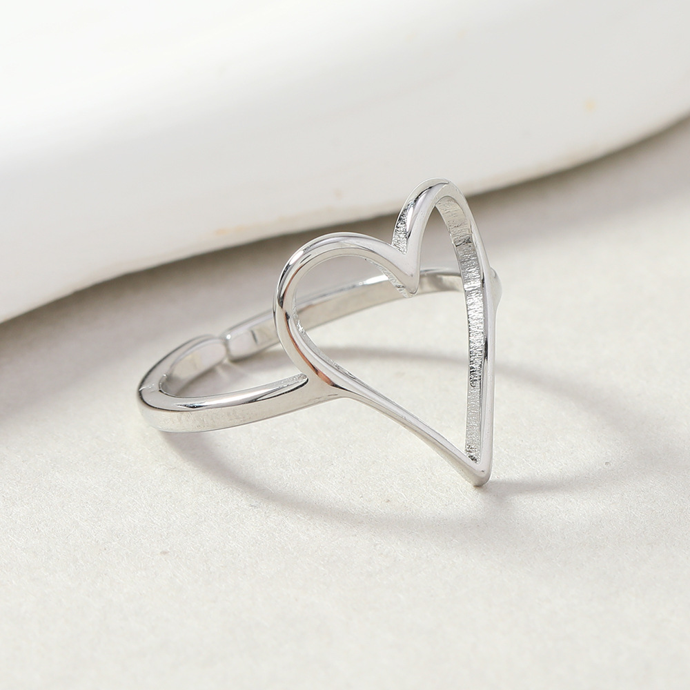 Stylish Stainless Steel Heart-Shaped Open Ring - Fashionable Cutting Design - Image 3