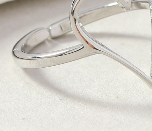 Stylish Stainless Steel Heart-Shaped Open Ring - Fashionable Cutting Design - Image 5