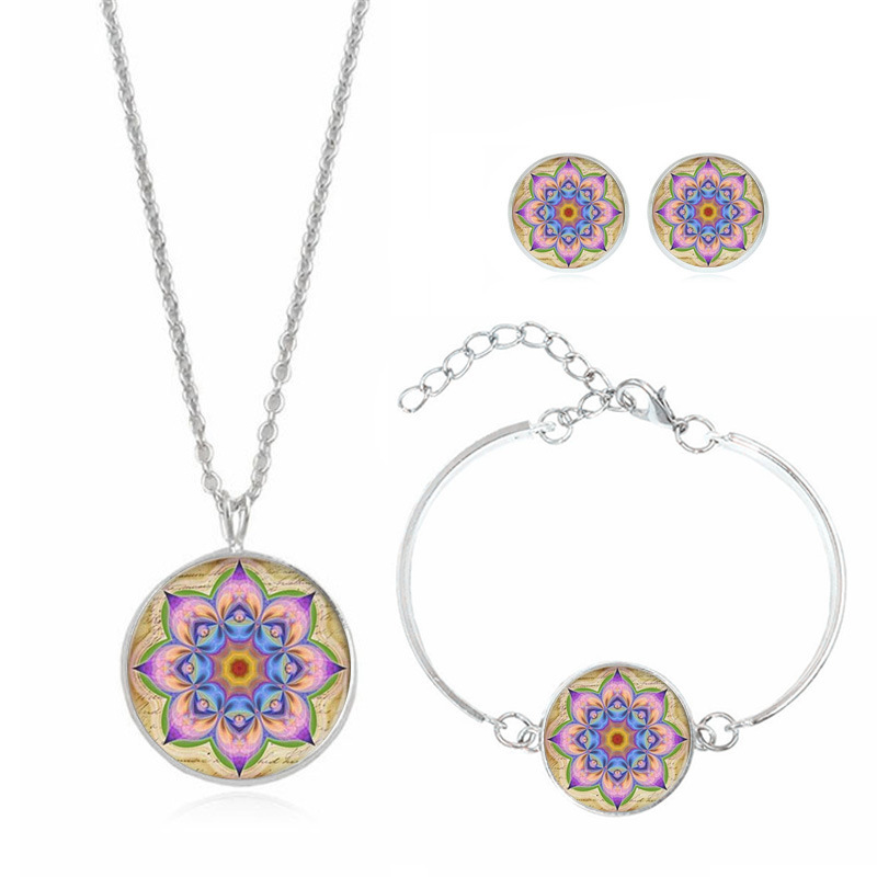 Mandala Flower Time Gemstone Necklace - Elegant & Unique Jewelry Piece - Image 6