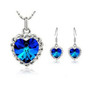 Stunning Ocean Star Necklace and Earring Set - Perfect Jewelry Ensemble