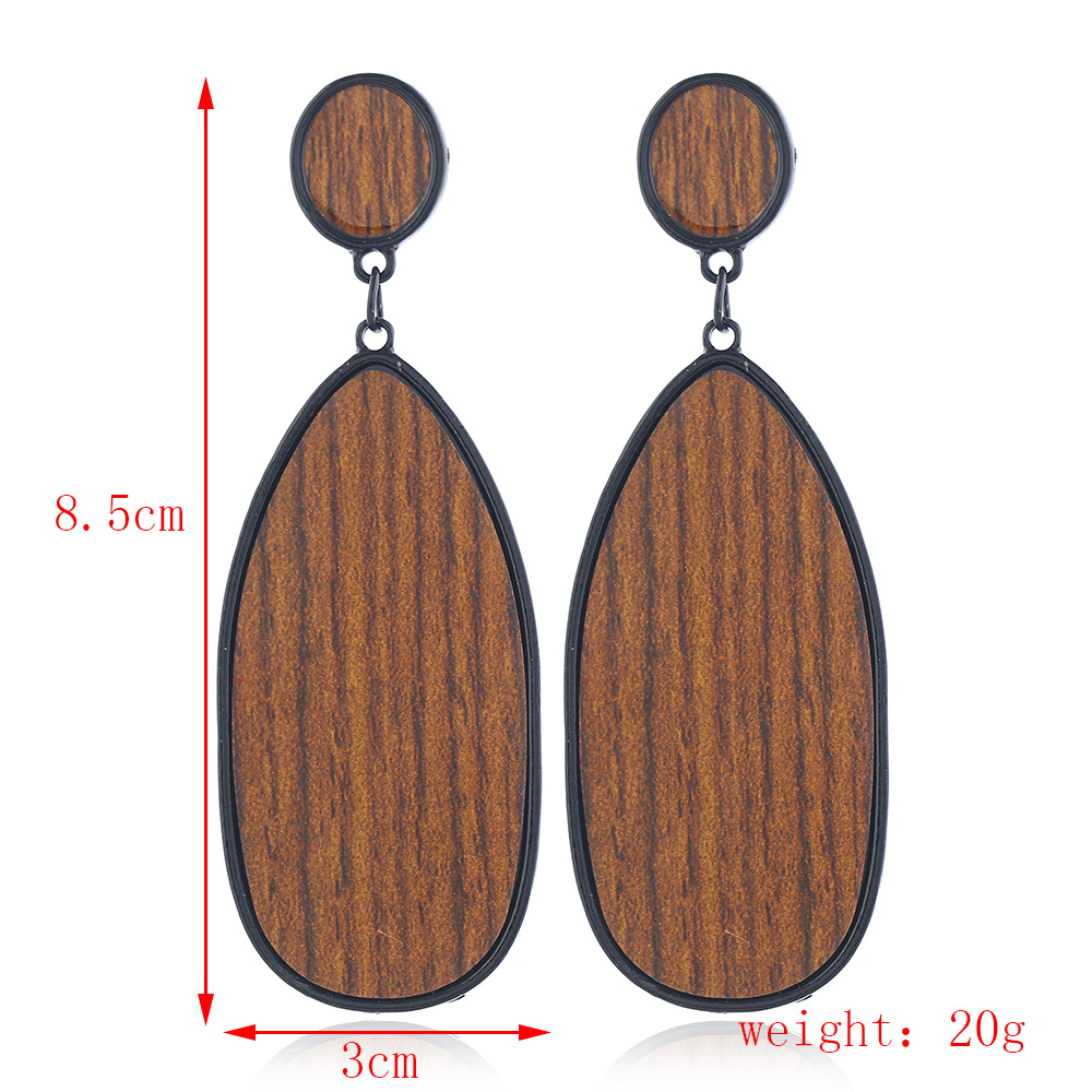 Stylish Vintage Alloy and Wooden Earrings – Creative Fashion Statement - Image 2