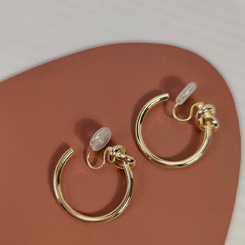 Cold Knotted Mosquito Coil Ear Clip - Effective Mosquito Protection - Image 4