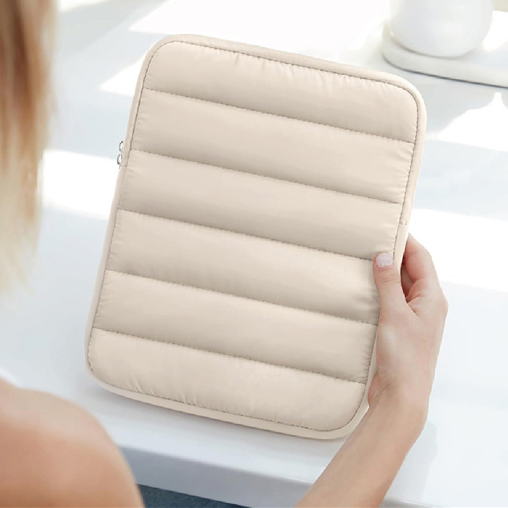 Fluffy Air Feeling Puff Bag Laptop Sleeve for Ultimate Protection