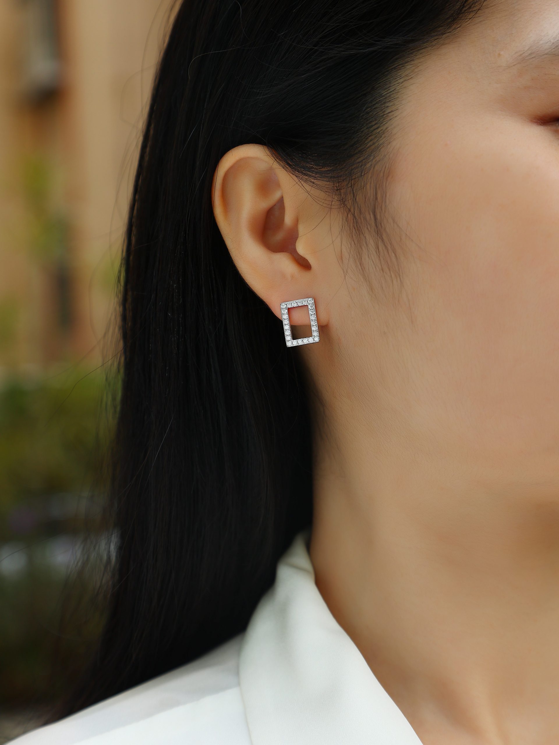 In Full Swing - Stylish and Affordable Moissanite S925 Sterling Silver Stud Earrings in Platinum-Plated Design - Image 4