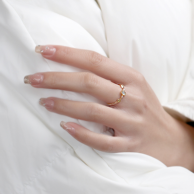 14K Yellow Gold Inlaid Navy Green Olive Engagement Ring for Elegant Style