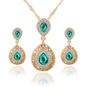Earrings and Necklace Set – Stylish Jewelry Combination for Every Occasion