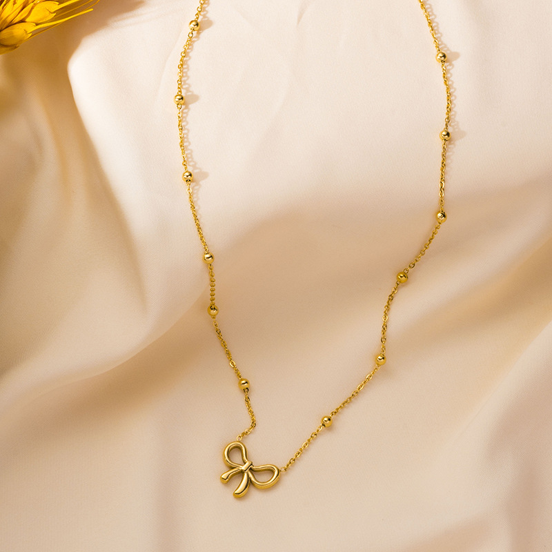 Vibrant Candy Love Heart Color Gem Necklace - Fashionable Jewelry Accessory - Image 6