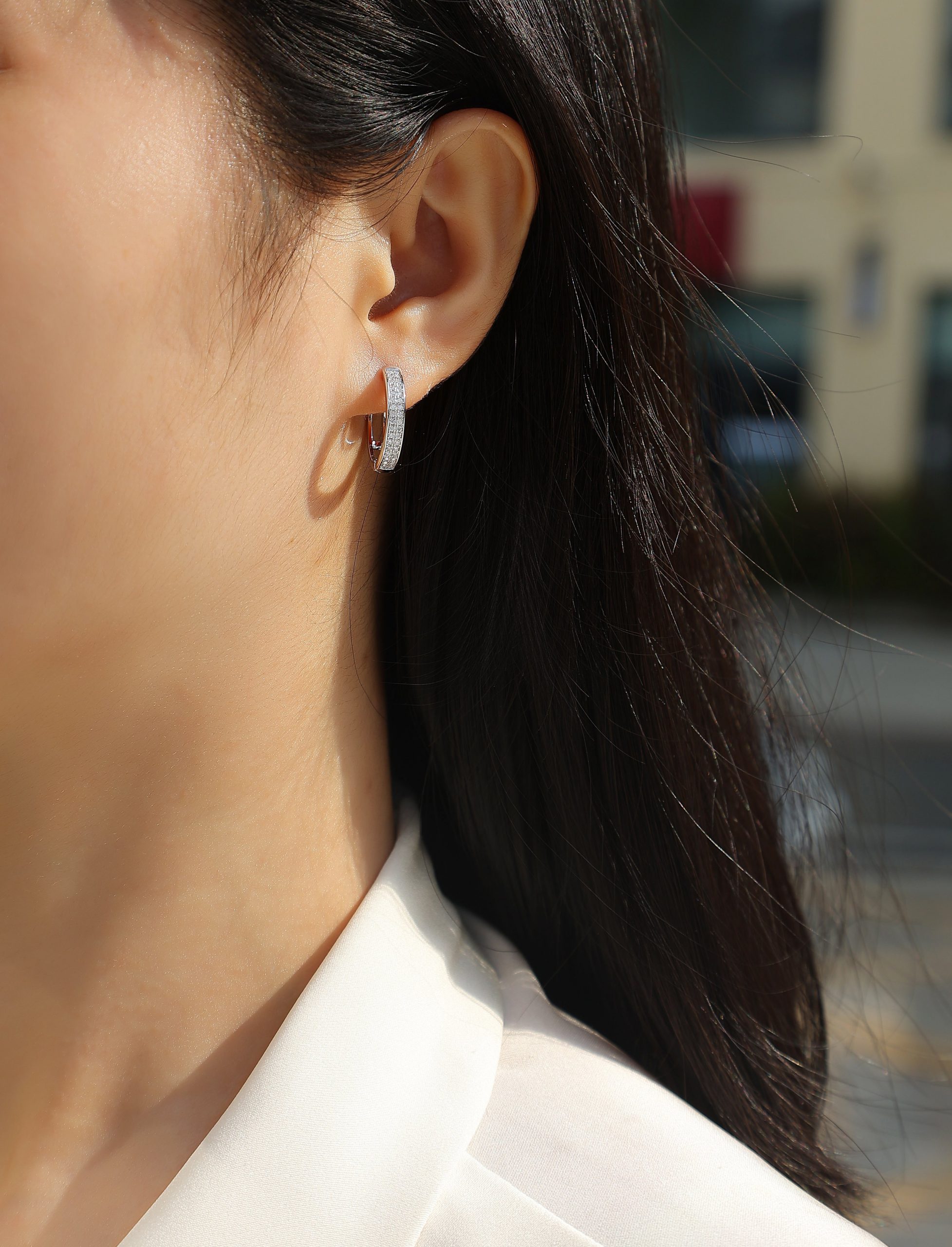 Firefly Light - Affordable Moissanite S925 Sterling Silver Earrings, Platinum-Plated Studs, Trendy and Fashionable Diamond Jewelry - Image 3