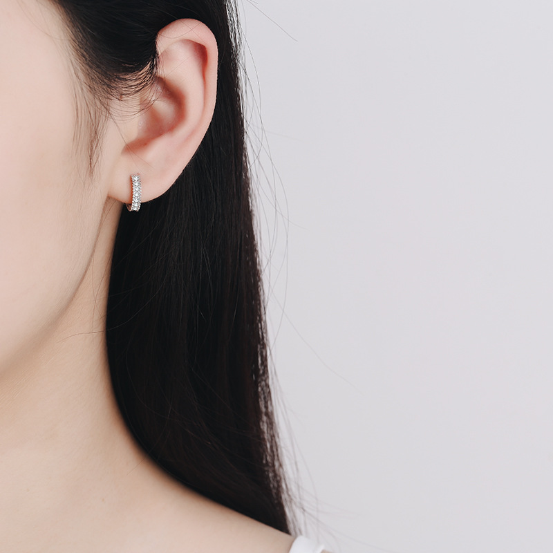 S925 Silver Earrings for Women with D Color Moissanite Inlay - Elegant Ear Rings - Image 4