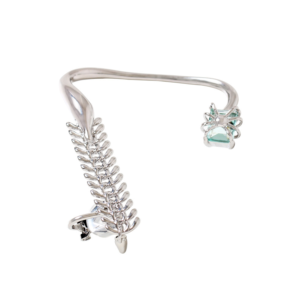 Non-Pierced Ring Bone Ear Hook Clip - Stylish & Comfortable Ear Jewelry - Image 2