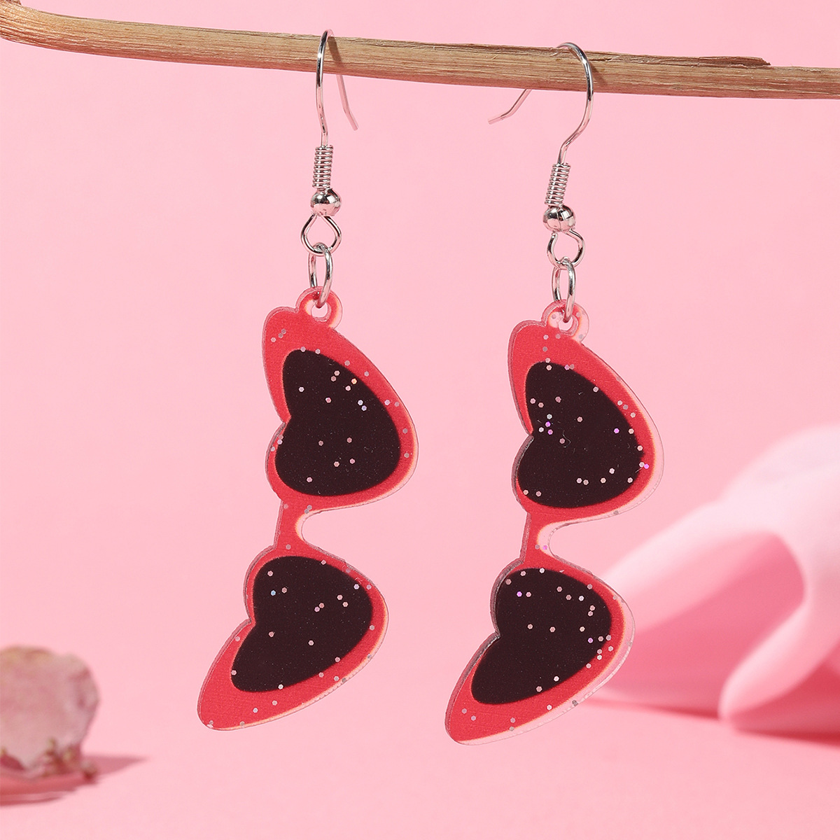 Charming Transparent Acrylic Love Heart Earrings - Creative & Cute Design - Image 3