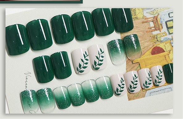 Stylish Manicure Stickers & Fake Nails - 70 Wearable Finished Nail Patches for Women - Image 2