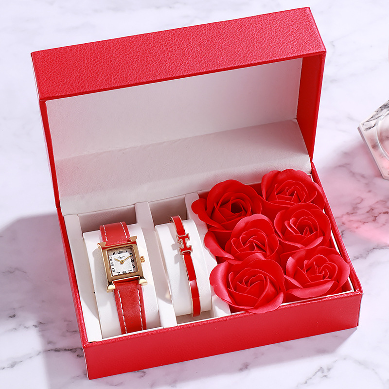 Charming Valentine's Day Gifts: Elegant Watches for Her - Image 2