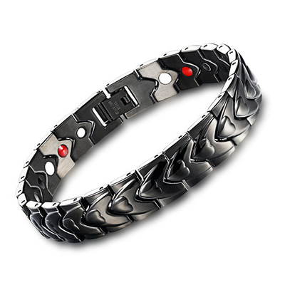Heart-Shaped Titanium Steel Bracelet with Magnet Closure - Stylish & Durable