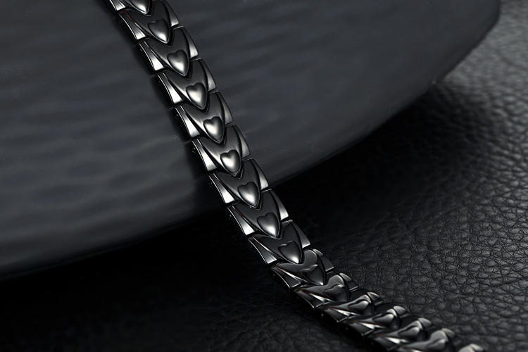 Heart-Shaped Titanium Steel Bracelet with Magnet Closure - Stylish & Durable - Image 4