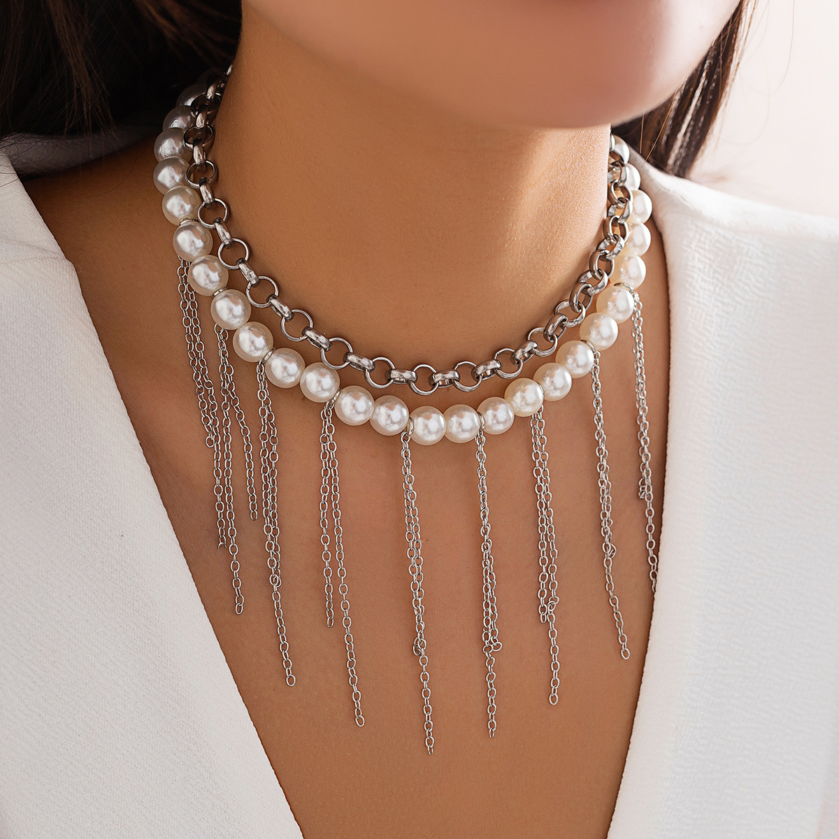 Stylish Double-layer Pearl Tassel Retro Necklace - Women's Accessories - Image 3