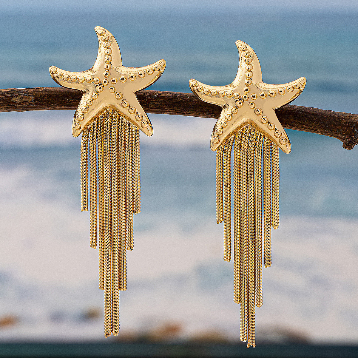 Chic Ocean-Inspired Starfish Tassel Earrings for a Creative Holiday Look - Image 2